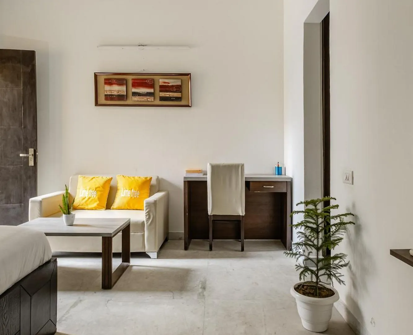 Lime Tree Hotel - Golf Course Road, Sector-43, Gurugram Gurgaon 4*,