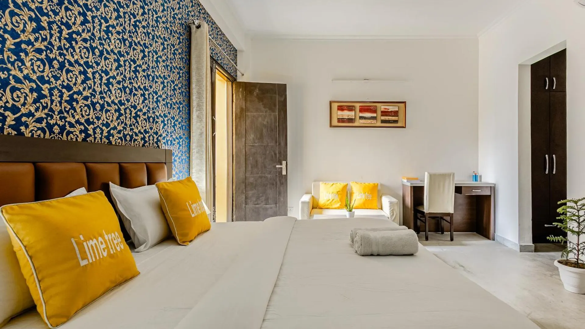 Lime Tree Hotel - Golf Course Road, Sector-43, Gurugram Gurgaon
